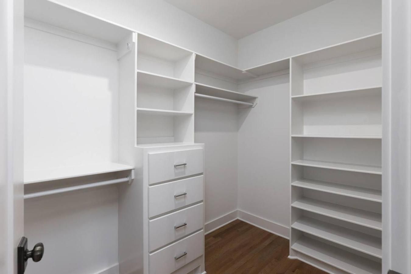 Townhome With Rooftop Garage Pool Table By Belmont And Vanderbilt *