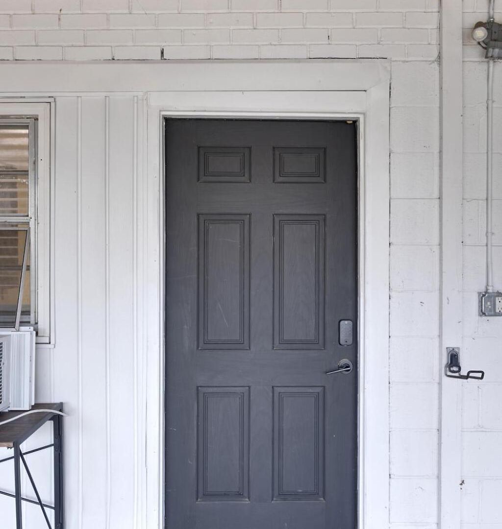 The Cornish Classic - Cozy Ranch Near Downtown *