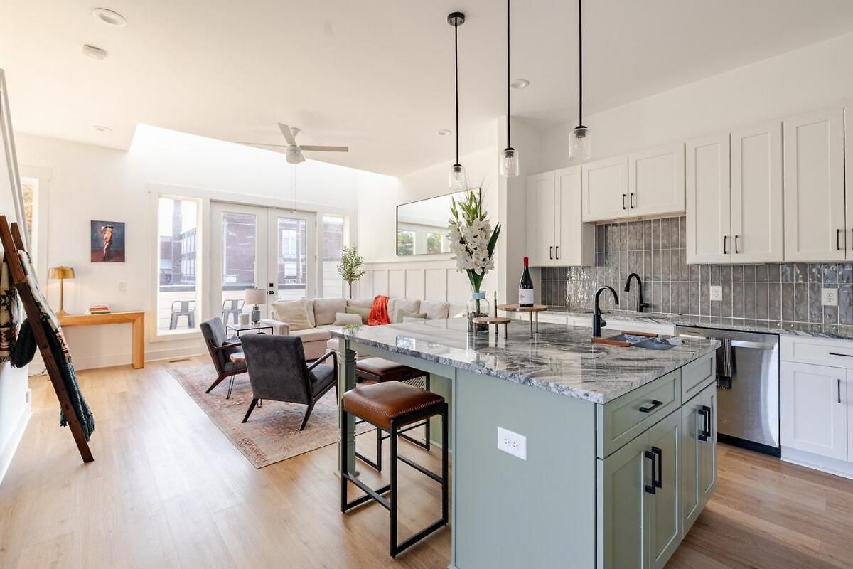 Rooftop Retreat & Skyline Views Holiday home Nashville