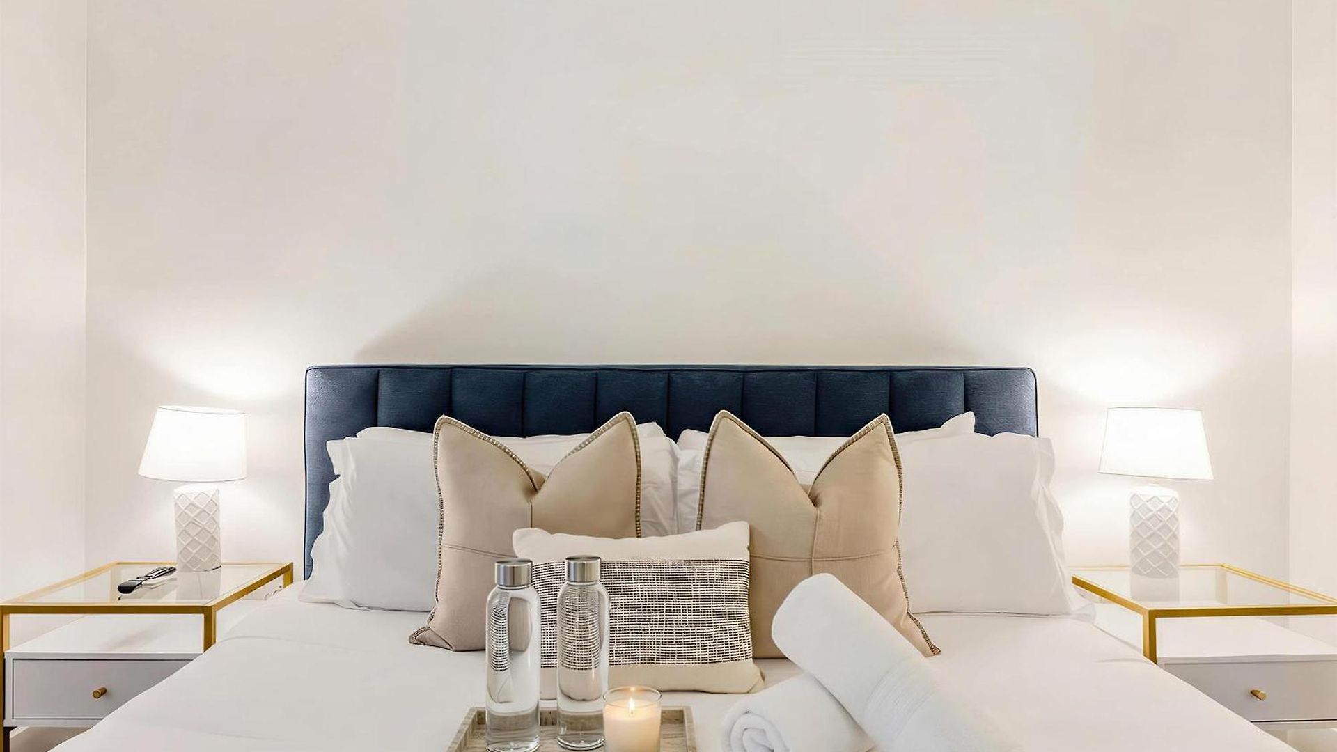 Rooftop Views & Patio Lounge Near Downtown * Nashville