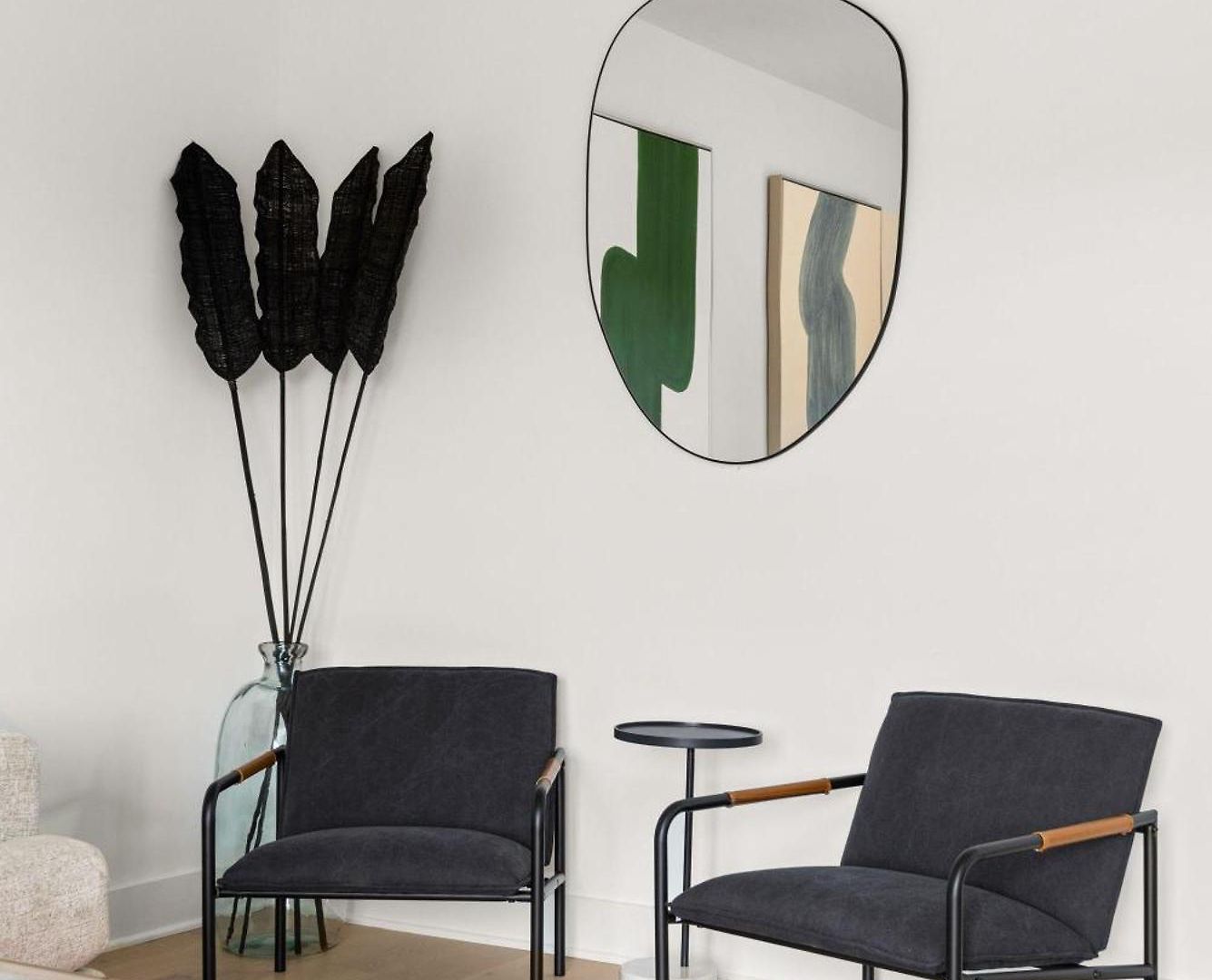 Modern Palette - Private Patio - Mins To Broadway Nashville