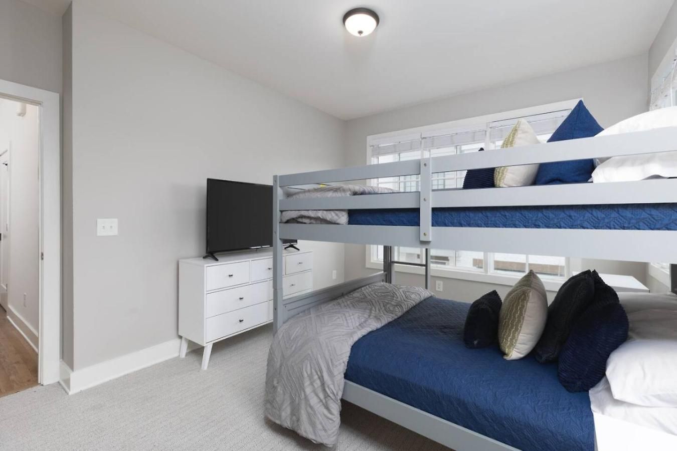 Townhome With Rooftop Garage Pool Table By Belmont And Vanderbilt