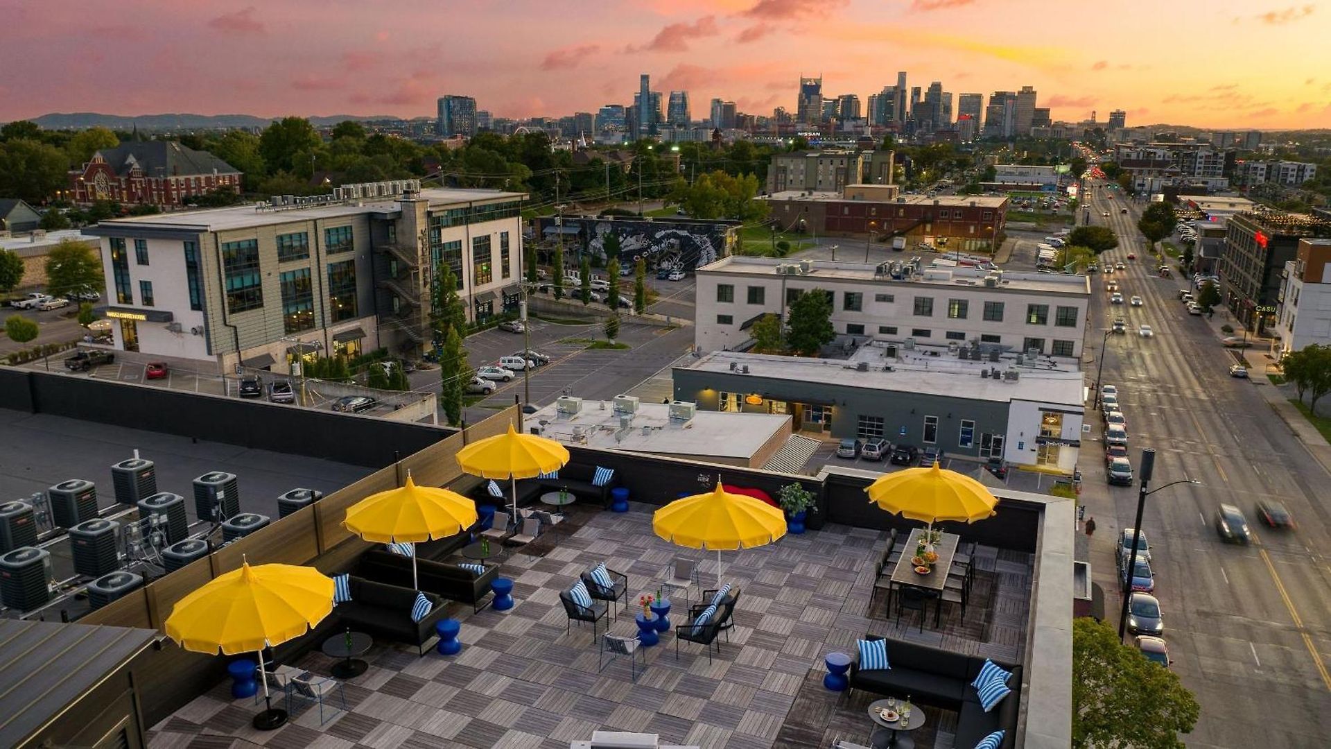 Carter Buyout - 2 Units By Avantstay *