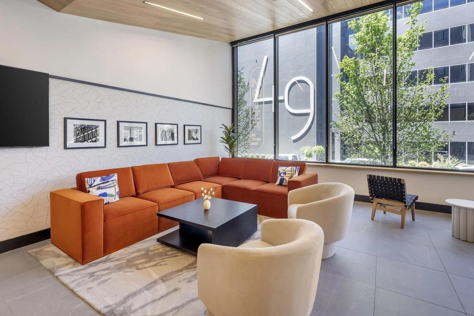 Holiday home Pianissimo-2 Units-rooftop Pool-gym-on Music Row Nashville