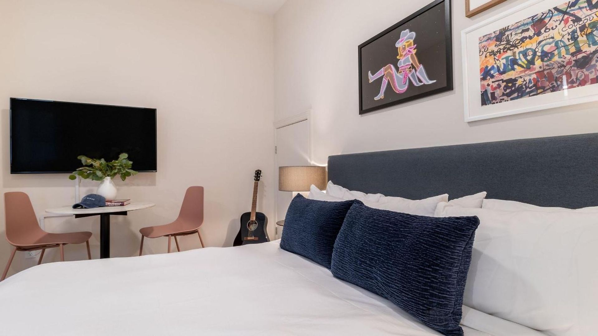 Conway: 3 Units By Avantstay Nashville