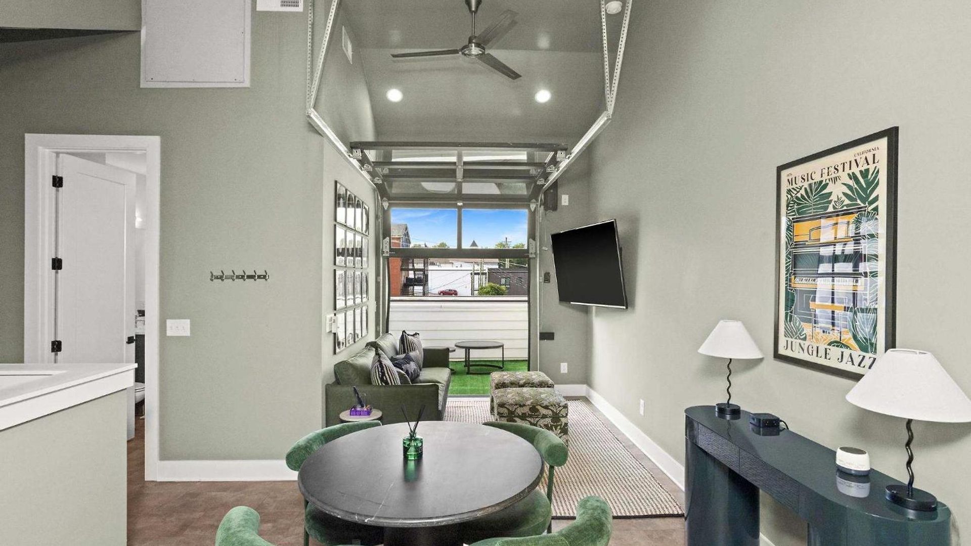 Great Location Near Gulch 12 South & Broadway * Nashville