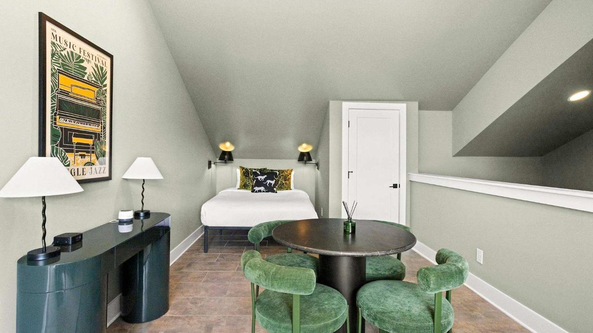 Holiday home Great Location Near Gulch 12 South & Broadway