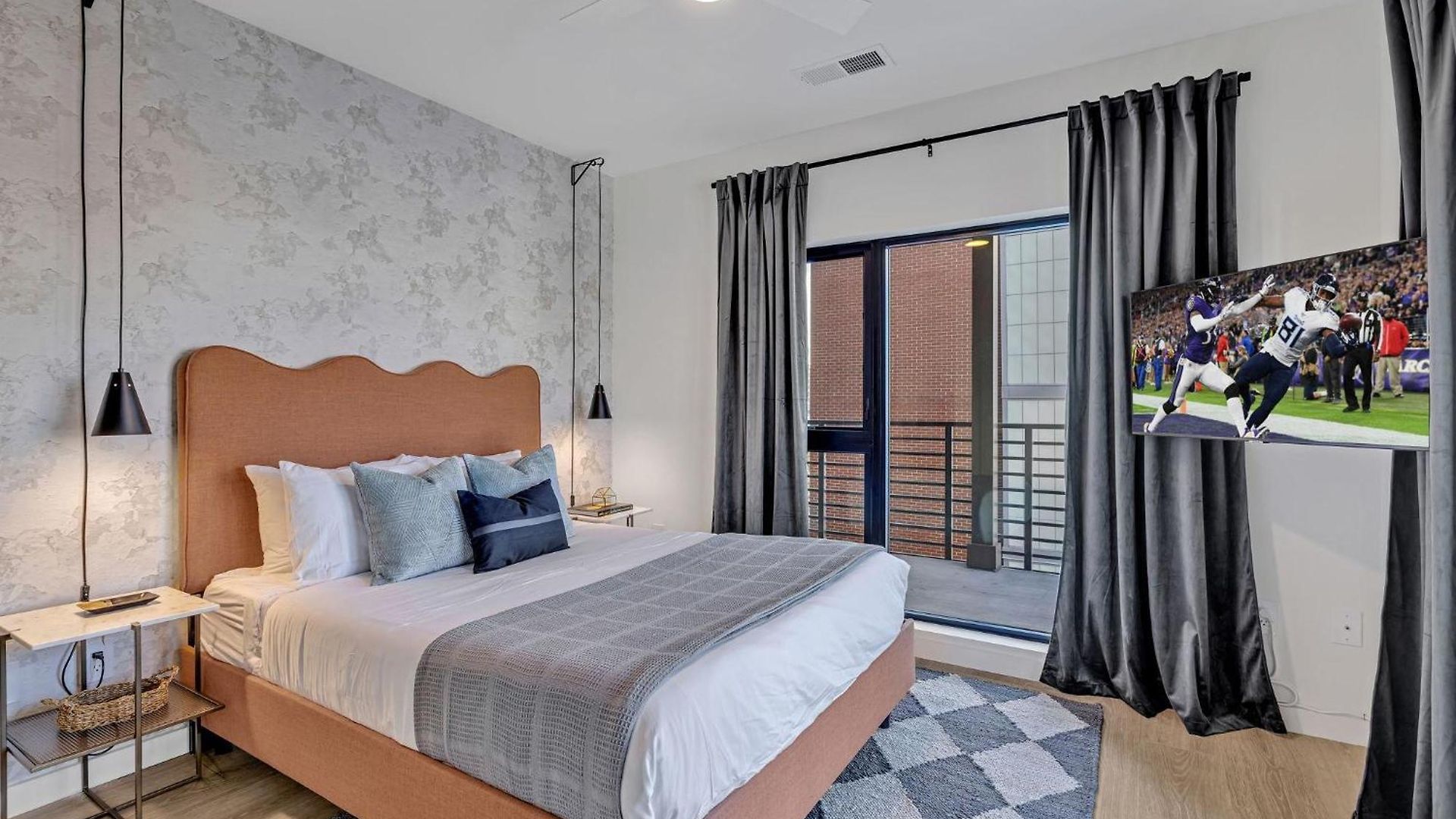 Hyve-anthem-private Balconies-walk To Broadway