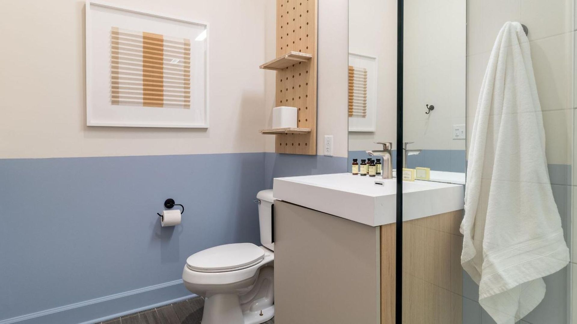 Conway: 3 Units By Avantstay Nashville