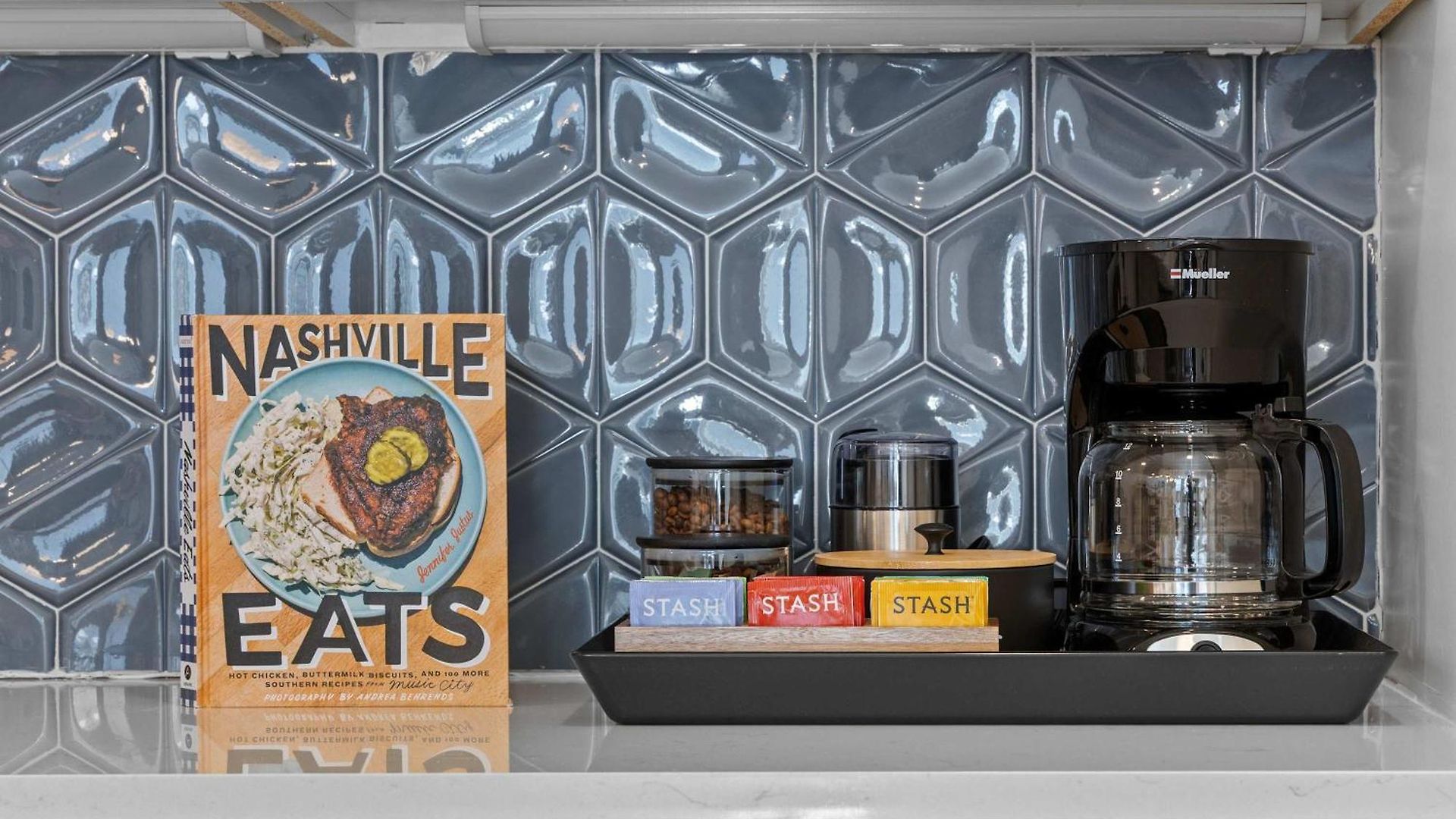 Skyline Views Hot Tub Fire Pit Grill & Parking * Nashville