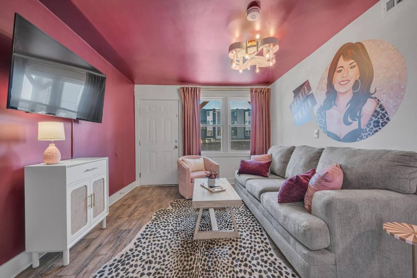 Modern 2br Near Downtown | Free Parking Nashville