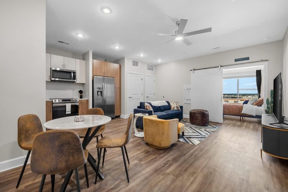 Apartment 1br Retreat Near Ryman With Gym Access Nashville