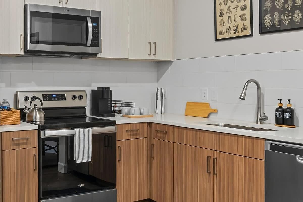 Apartment Stylish 1br With Pool & Gym In The Gulch *