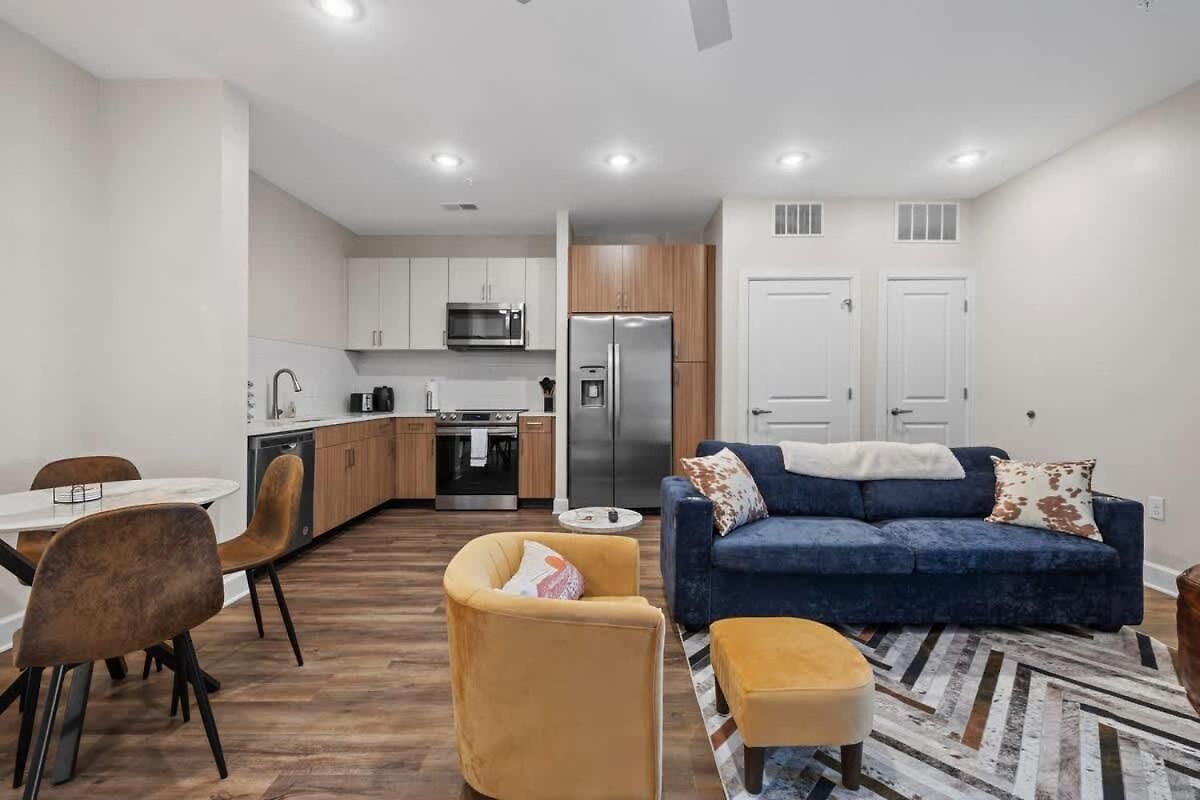 1br Retreat Near Ryman With Gym Access