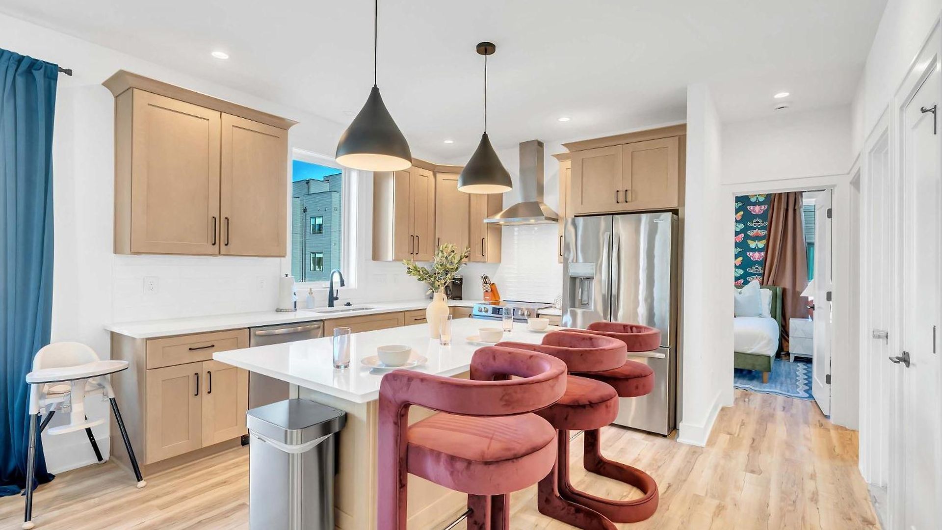 4br Getaway - Rooftop Views - Fire Pit *