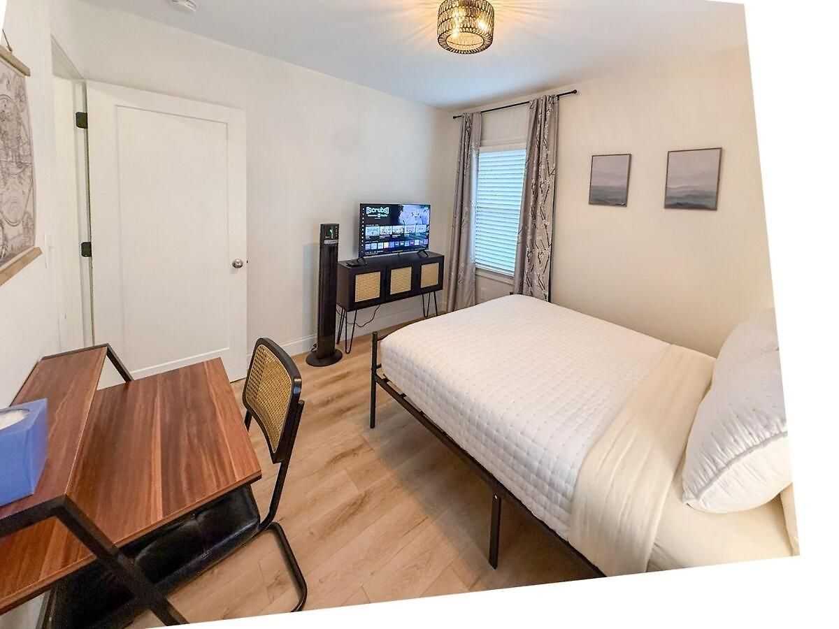 East 2br King Bed Retreat Apartment Nashville