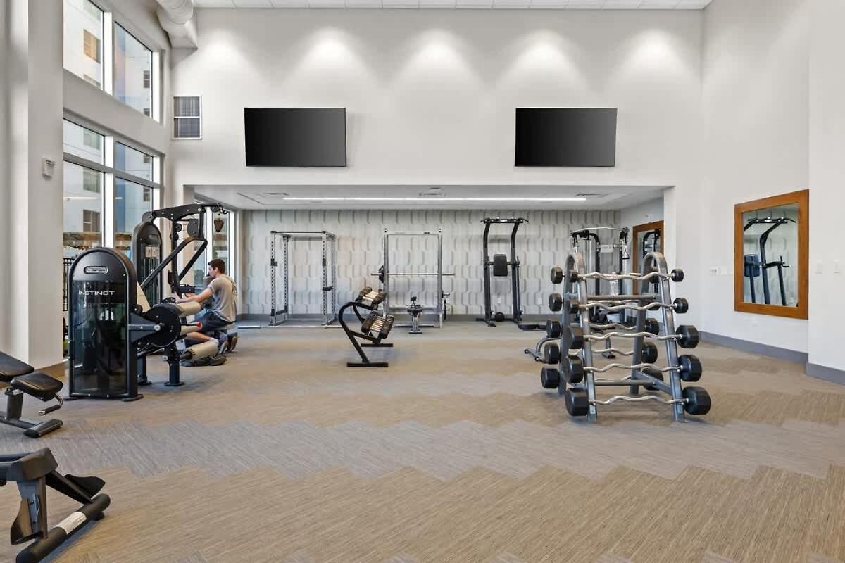 Apartment 1br Retreat Near Ryman With Gym Access