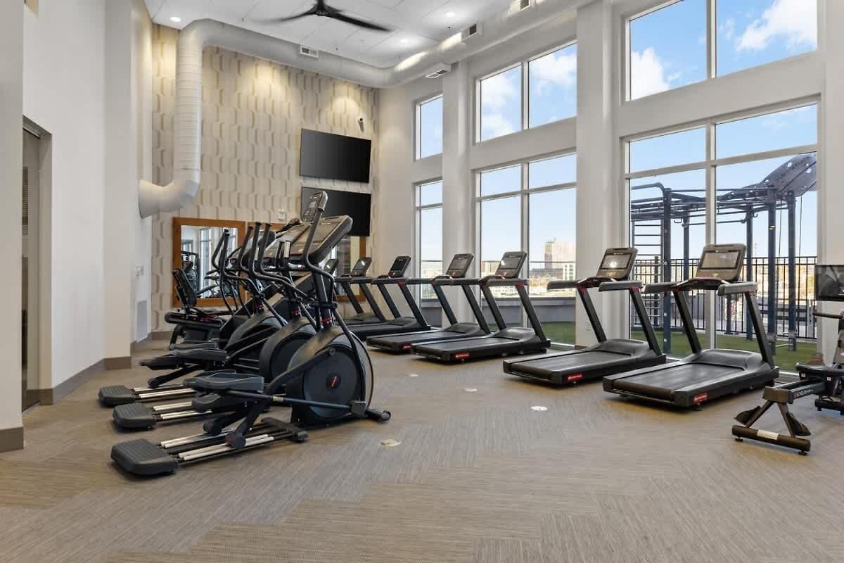 1br Retreat Near Ryman With Gym Access * Nashville