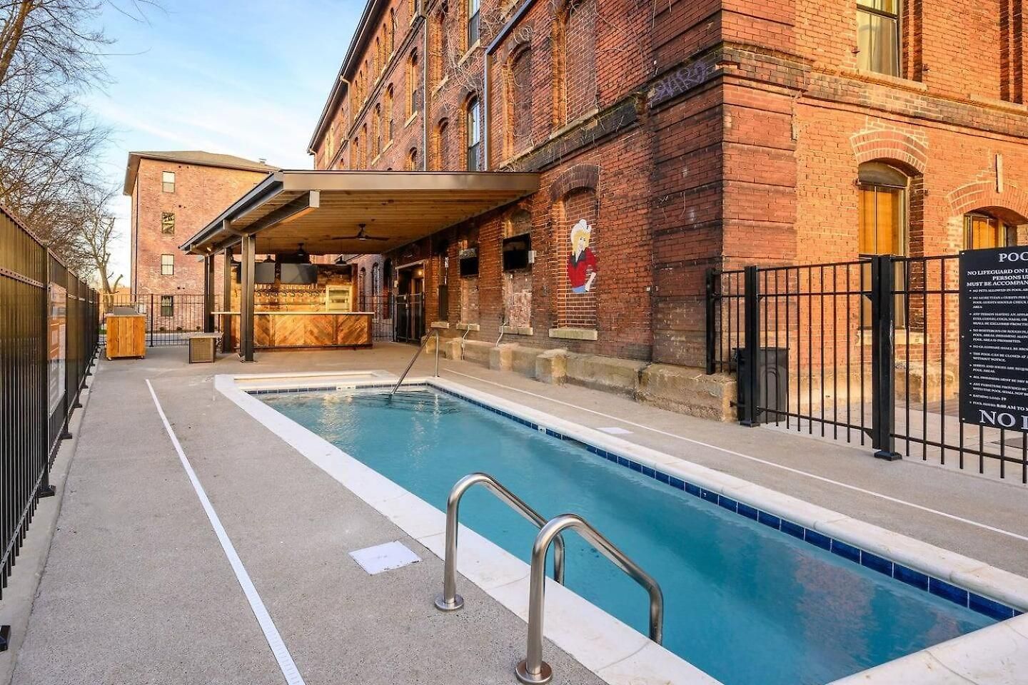 Apartment Rustic Loft W/ Speakeasy & Pool | Near Broadway *