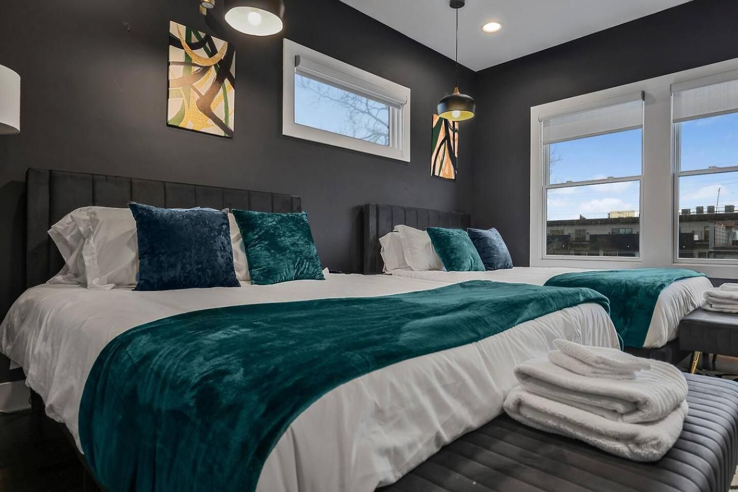 Apartment Modern Luxe Townhome With Rooftop Cinema Nashville