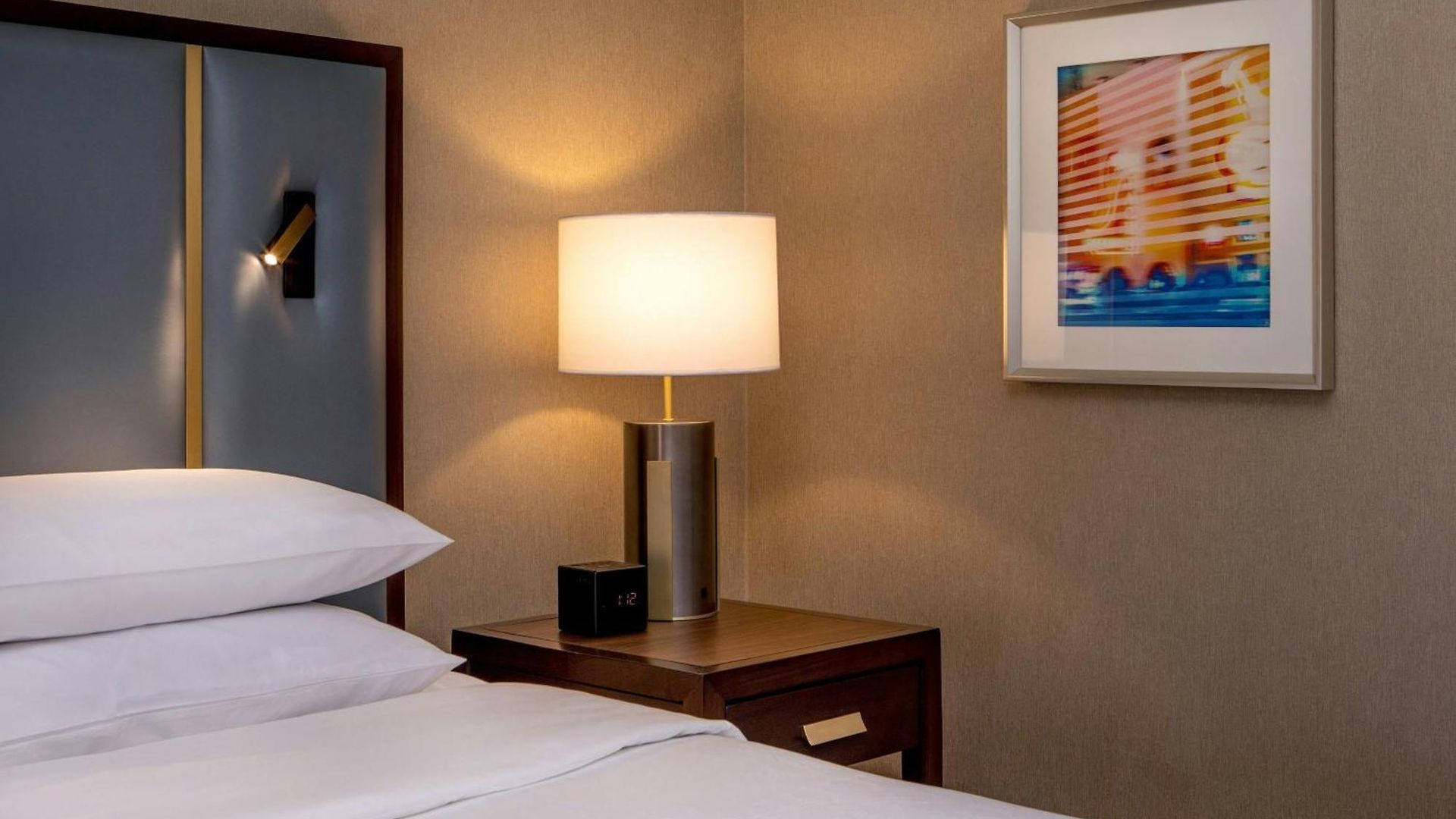 Sheraton Music Airport