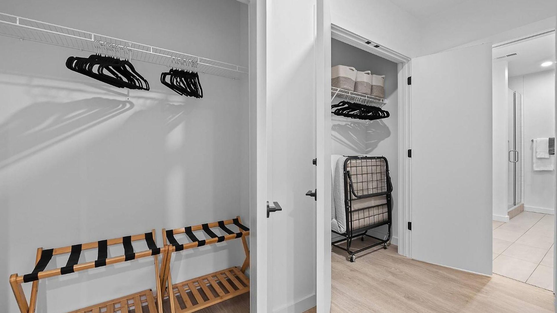 Walk To Broadway- Pool & Cabanas-luxury Apartment *