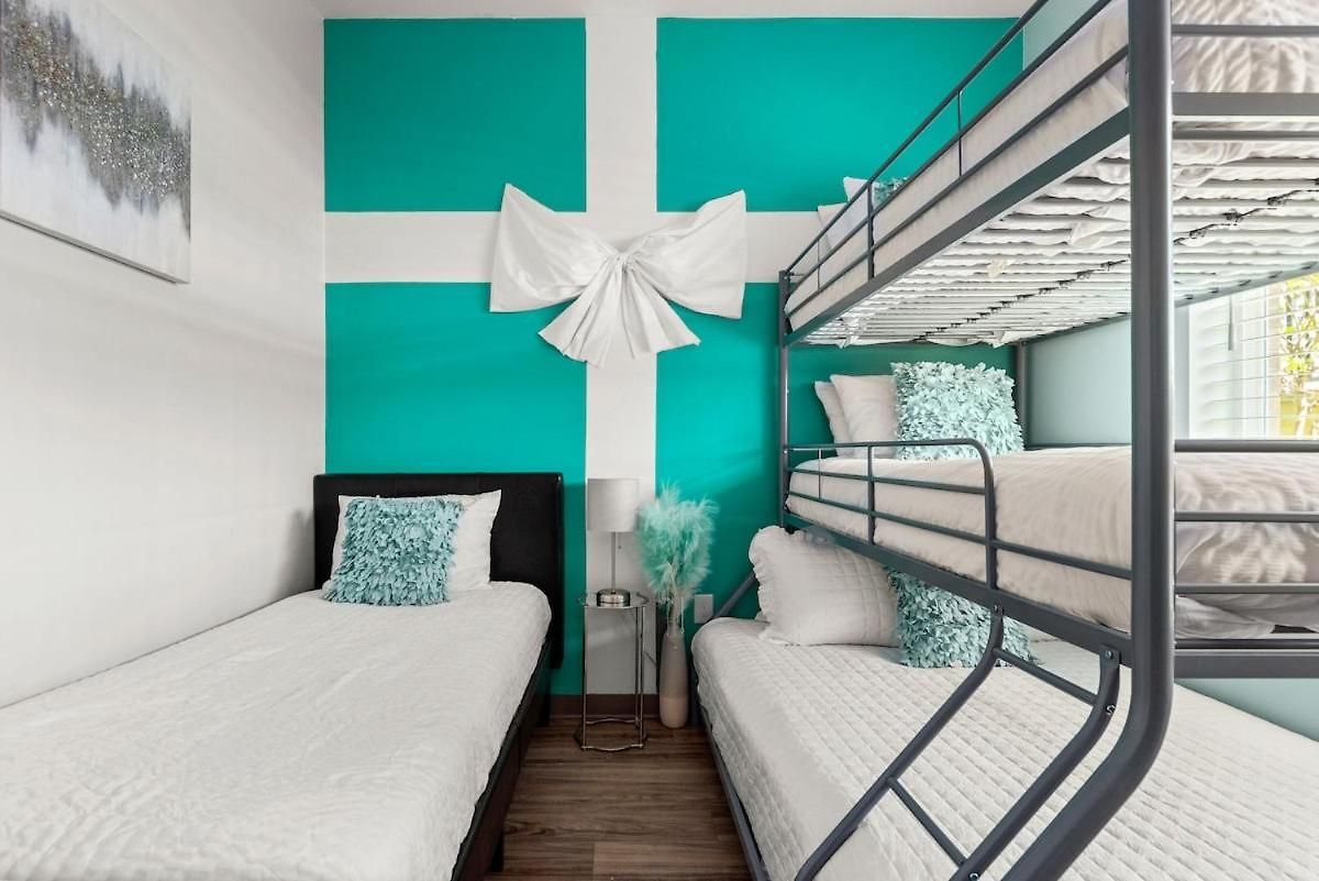 Apartment 8br Group - 5 Min To Downtown *