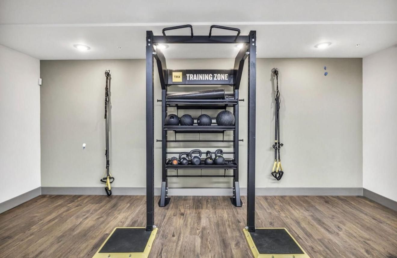 Posh Castle Pool Gym Parking