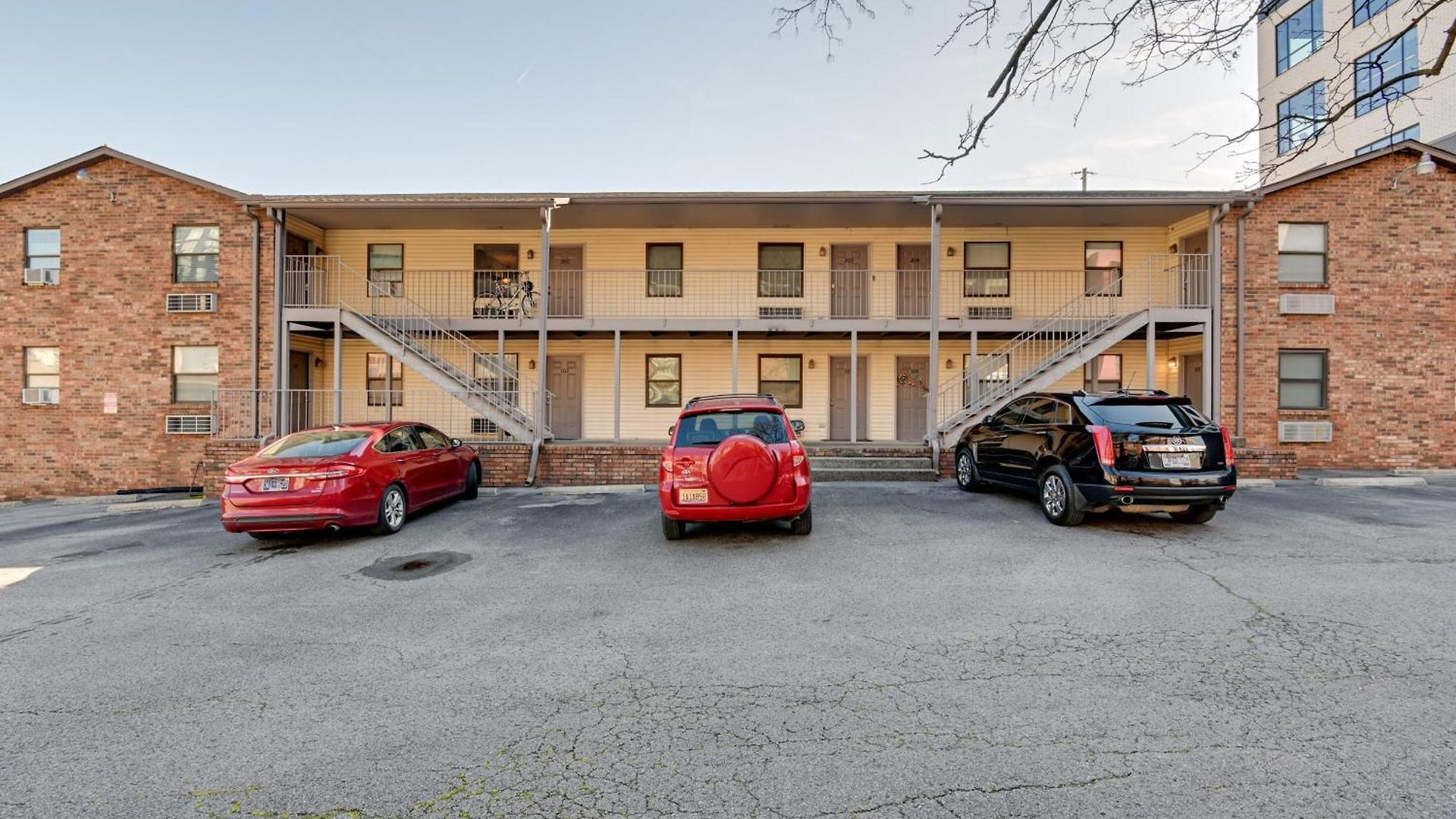 1 Mi To Dtwn: Pet-friendly In Apartment *