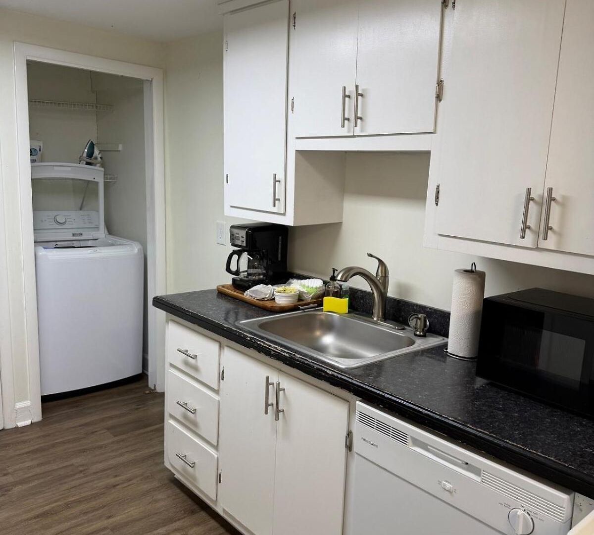 The Lofts At 107