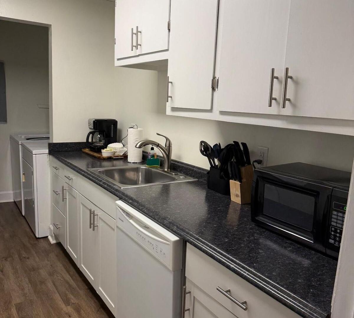 The Lofts At 107