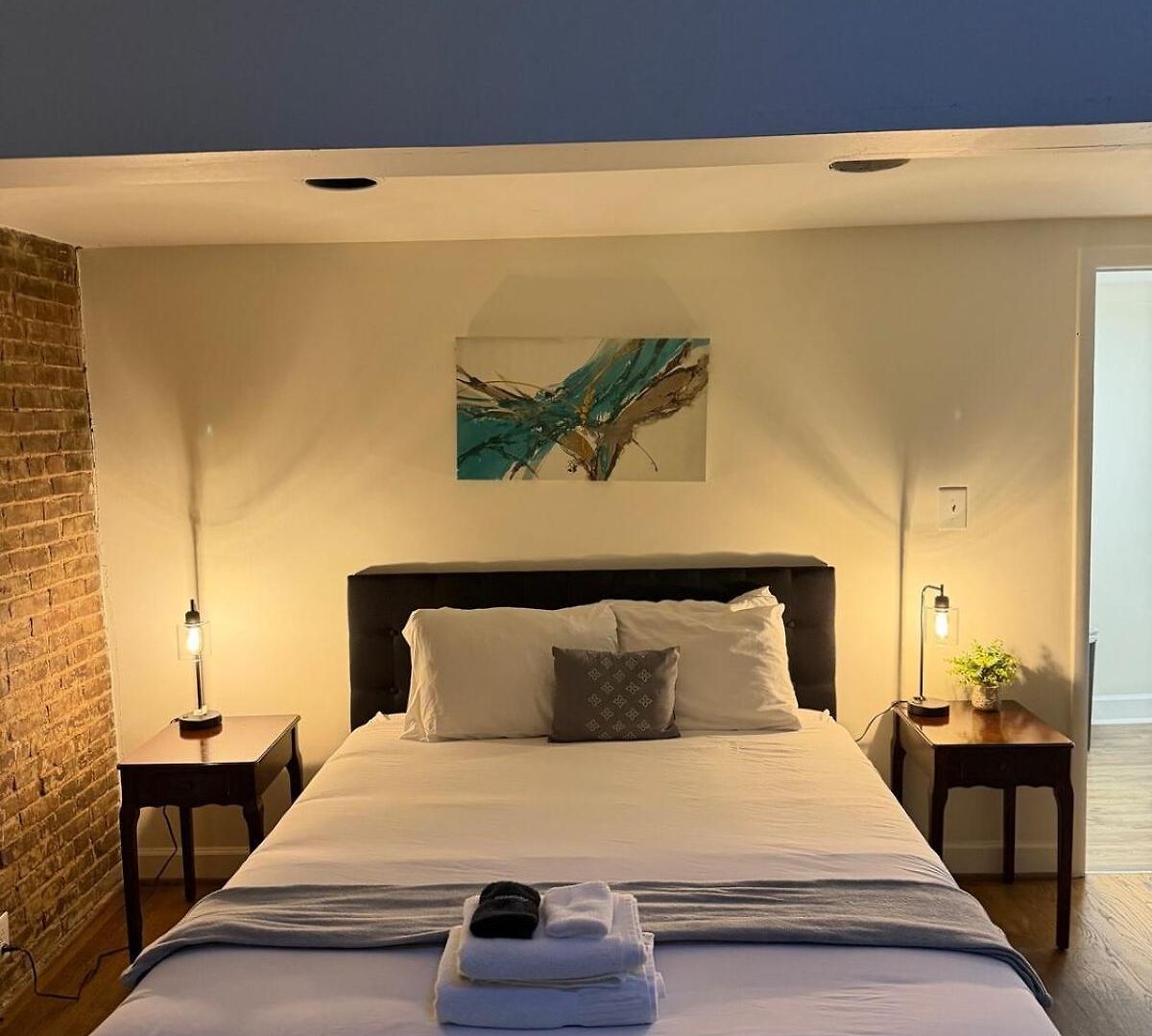 The Lofts At 107 Aparthotel 3*