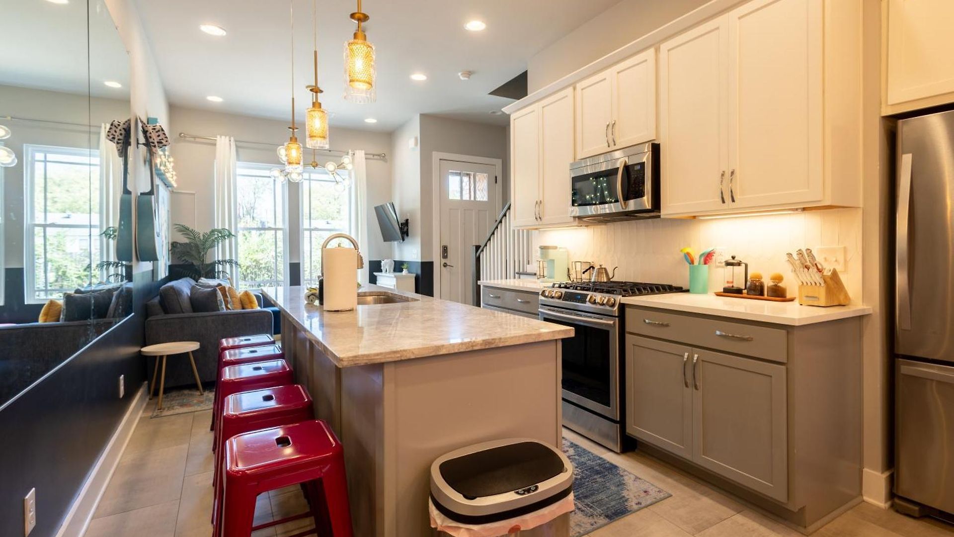 Heights Townhome With Free Parking & 3 Baths Apartment Nashville