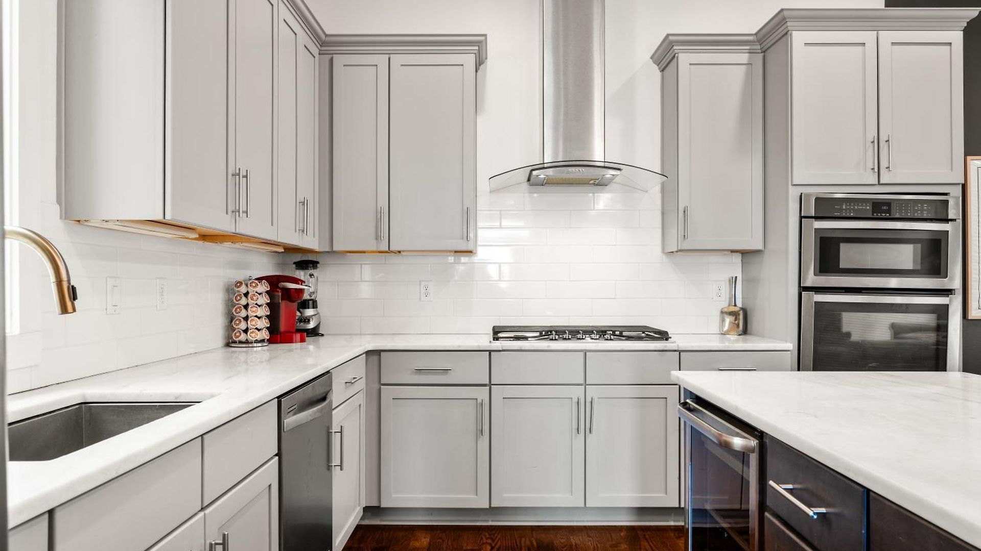 Downtown Views With Rooftop Golf Grill And Firepit Only 8min To Broadway * Nashville