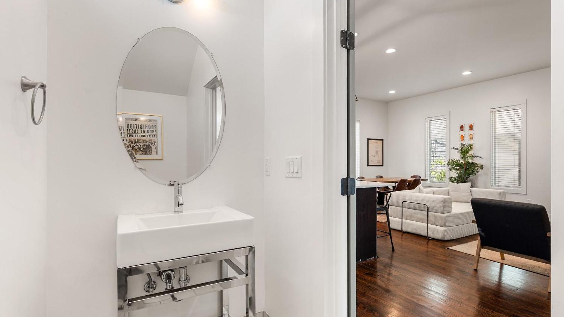 Rooftop Golf Grill And Firepit With Downtown Views Only 8min To Broadway Holiday home