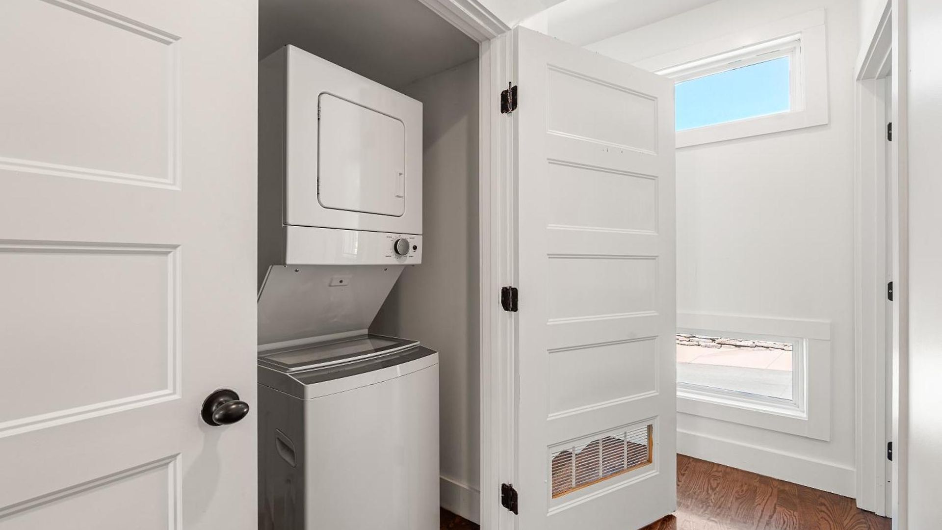 Rooftop Golf Grill And Firepit With Downtown Views Only 8min To Broadway Holiday home *