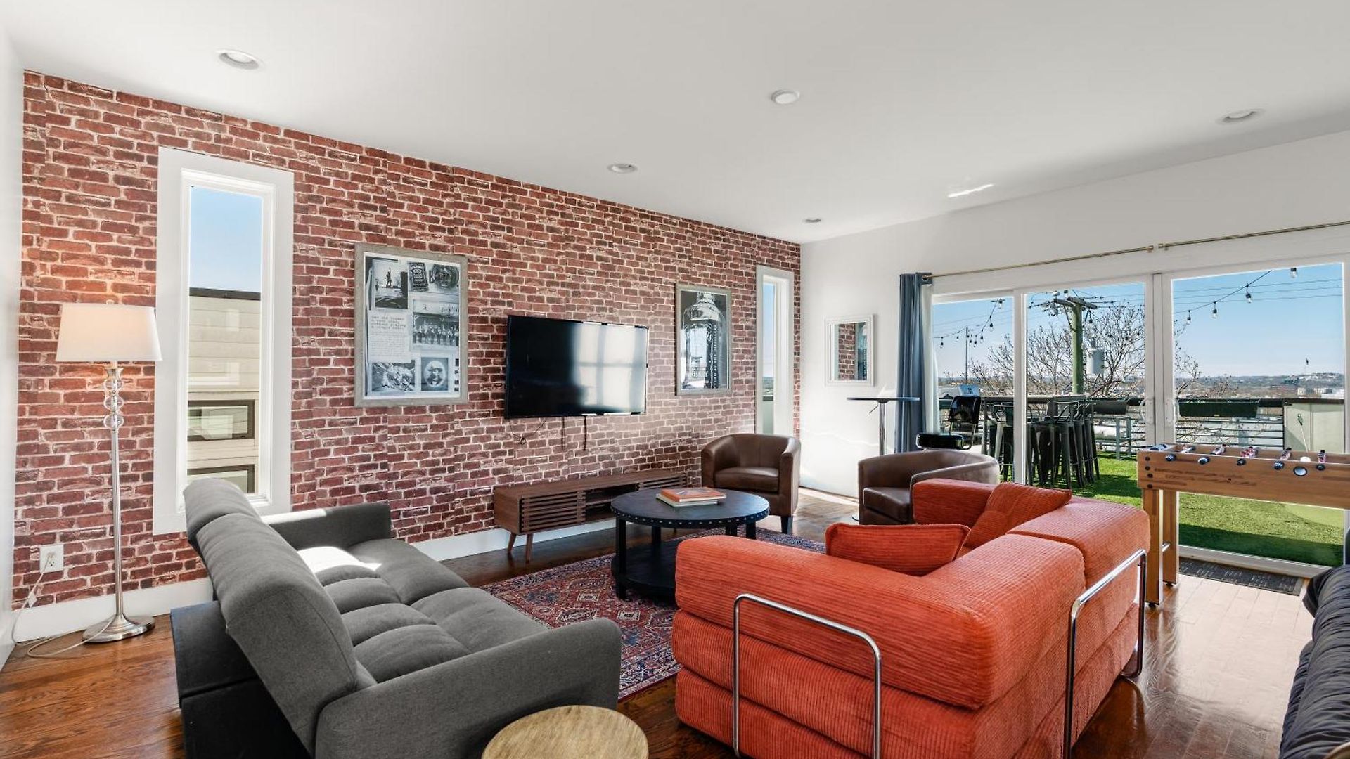 Downtown Views With Rooftop Golf Grill And Firepit Only 8min To Broadway * Nashville