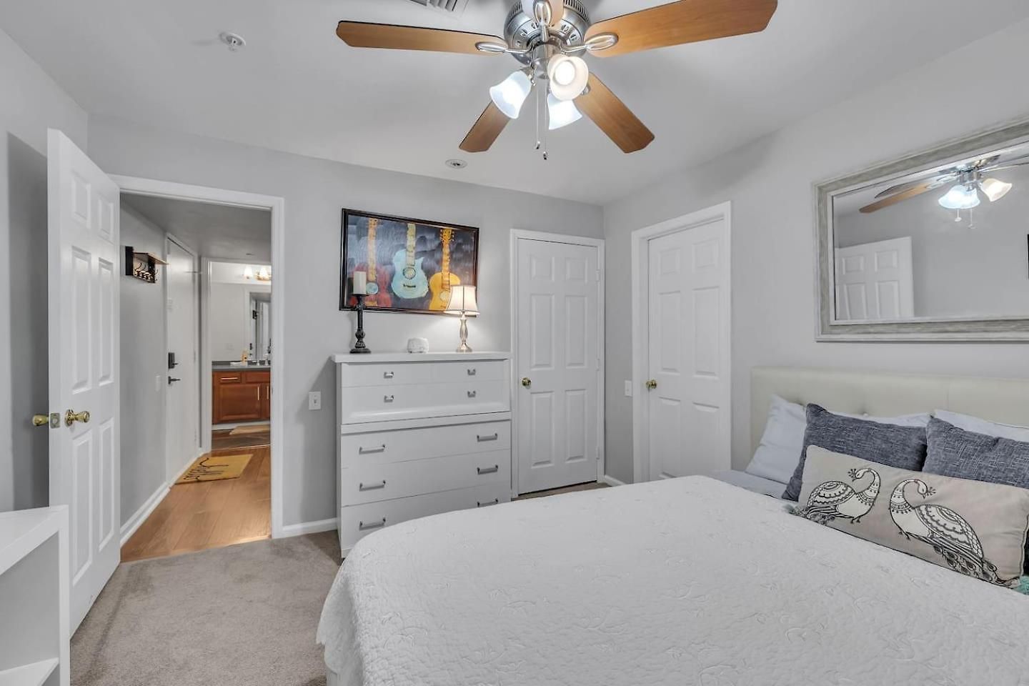 Apartment Nash Music City Condo, Sleeps 6, Walk To Broadway Nashville