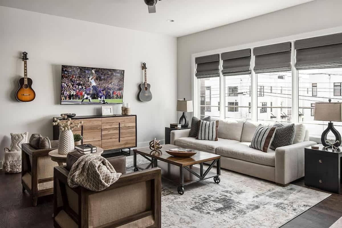 Edgehill Duo - 2 Townhomes - Mins Vanderbilt Holiday home