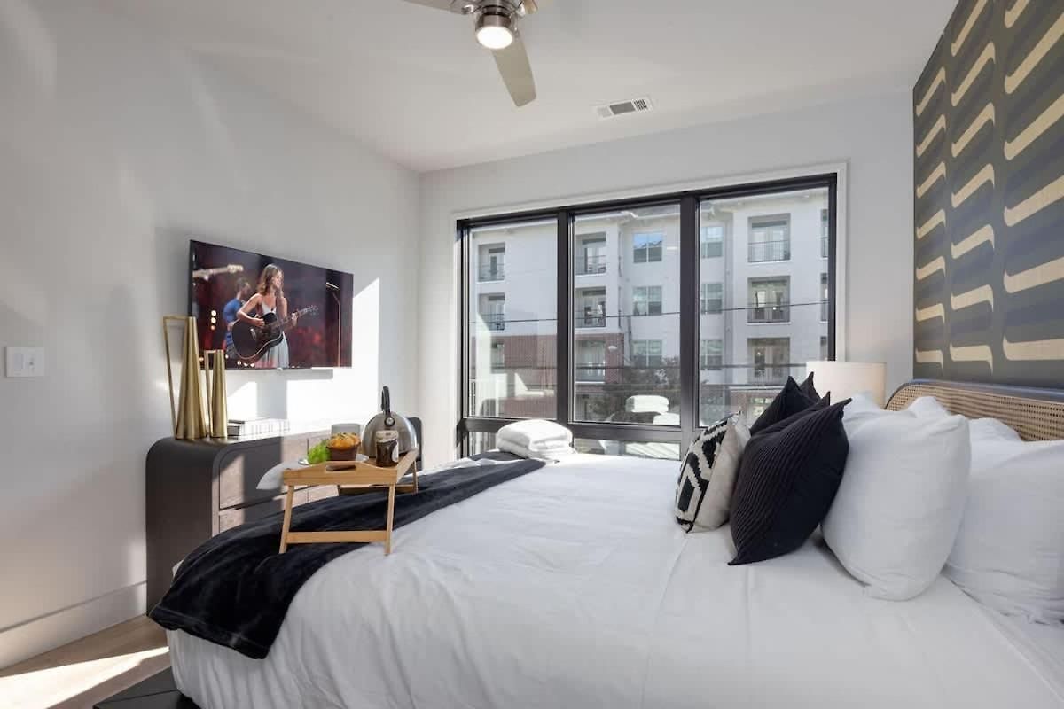 Echo - Odyssey - Heart Of Midtown Holiday home *