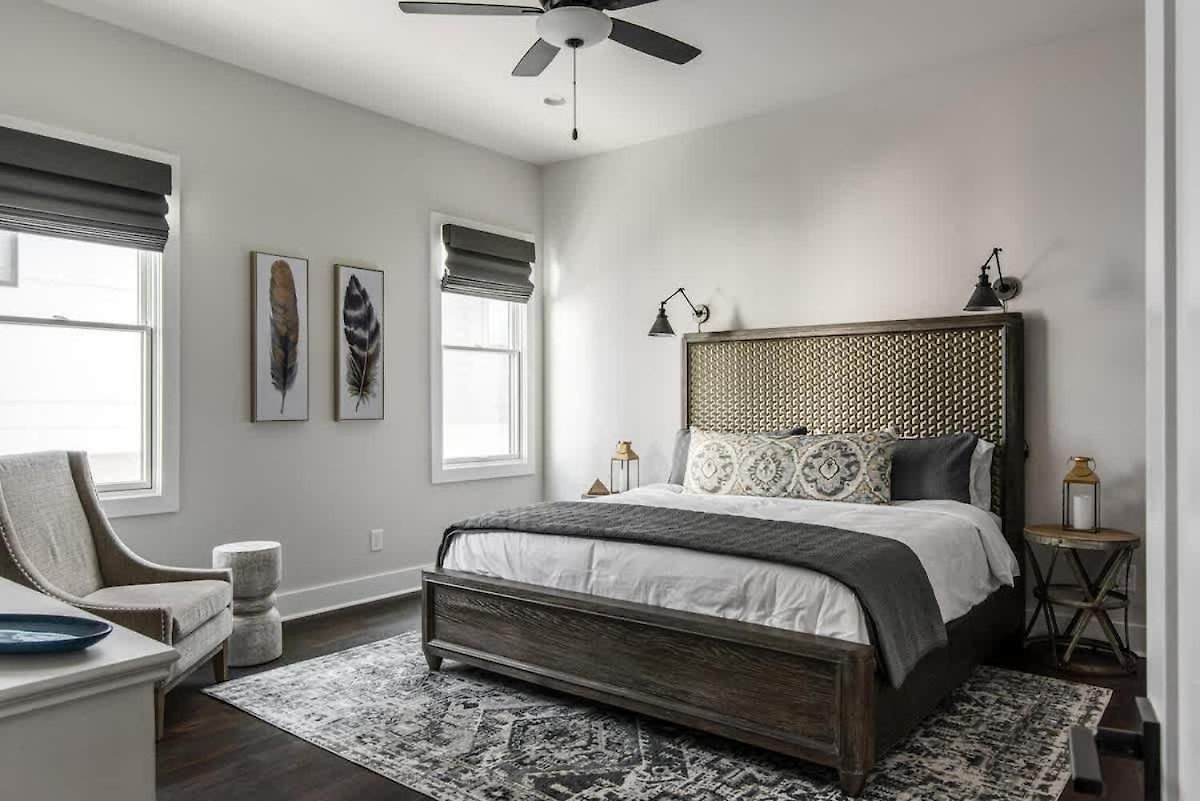 Luxe-tennessee Row-heart Of Gulch-mins To Broadway Holiday home Nashville