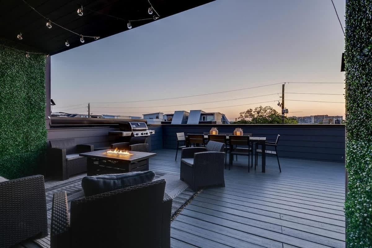 Downtown Dolly - Heart Of Gulch - Rooftop Hot Tub *