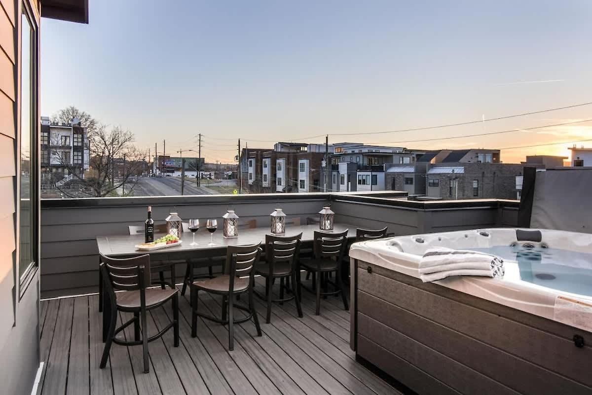 Holiday home Edgehill Duo - 2 Townhomes - Mins Vanderbilt Nashville