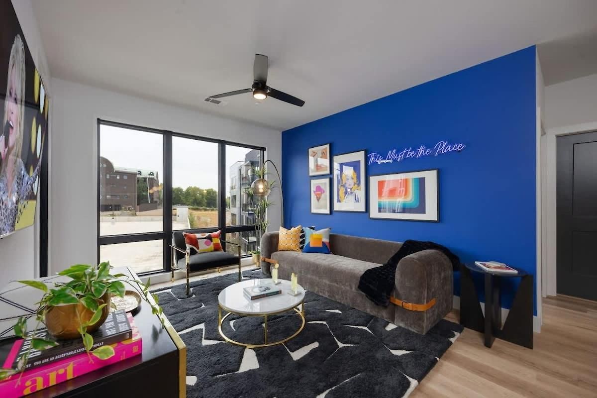 Dolly's Parton-non - Odyssey - Heart Of Midtown Holiday home Nashville