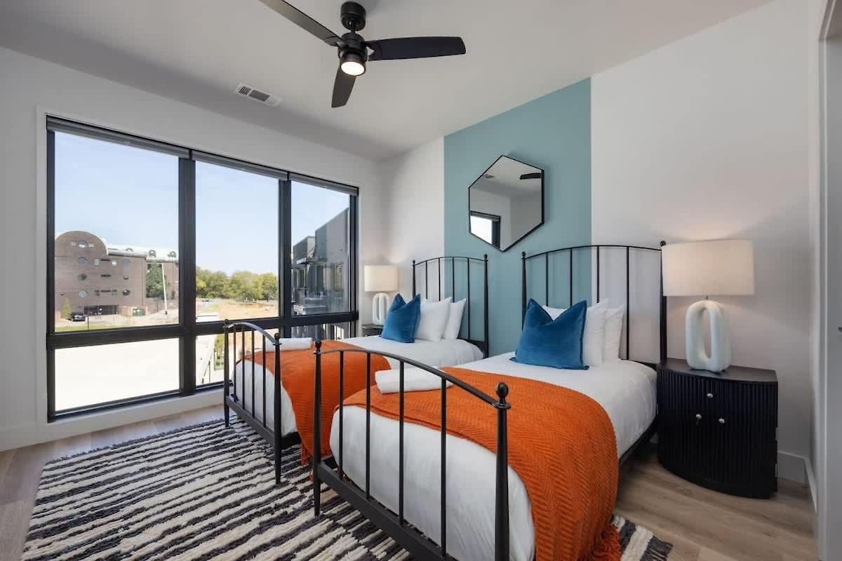 Holiday home Penthouse Blues-odyssey-pool & Gym-mins 2 Broadway