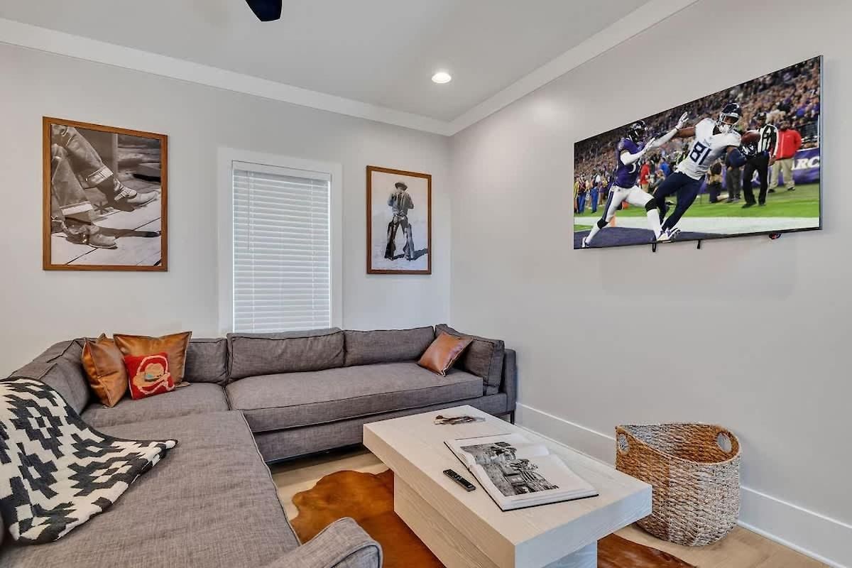 Bass - Private Rooftop - 8 Mins To Broadway Nashville