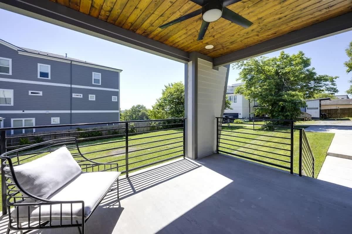 Luxe-elevate-modern Luxury-stunning Views Nashville