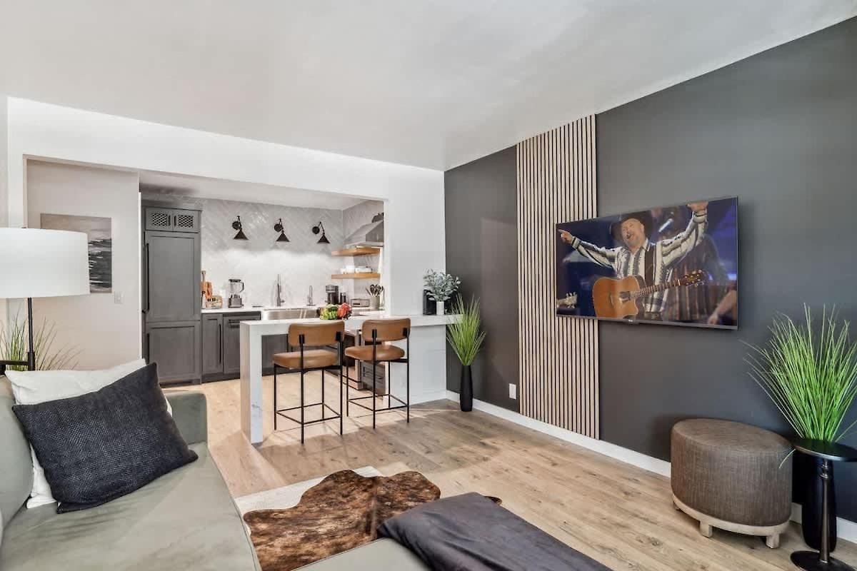 Lyric Loft - Music Row - 4 Mins To Broadway Holiday home Nashville
