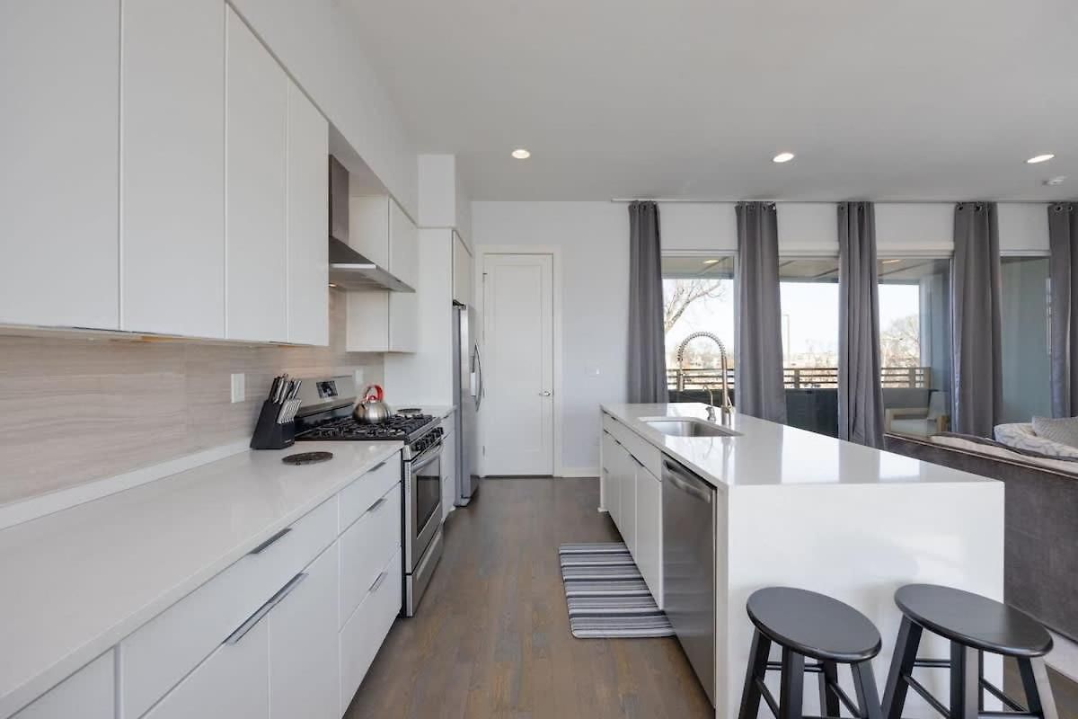 Notes - Sleeps 8 - Mins To Broadway! Nashville