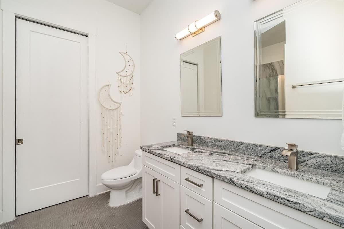 Gallatin Retreat-private Balcony-in East Nashville
